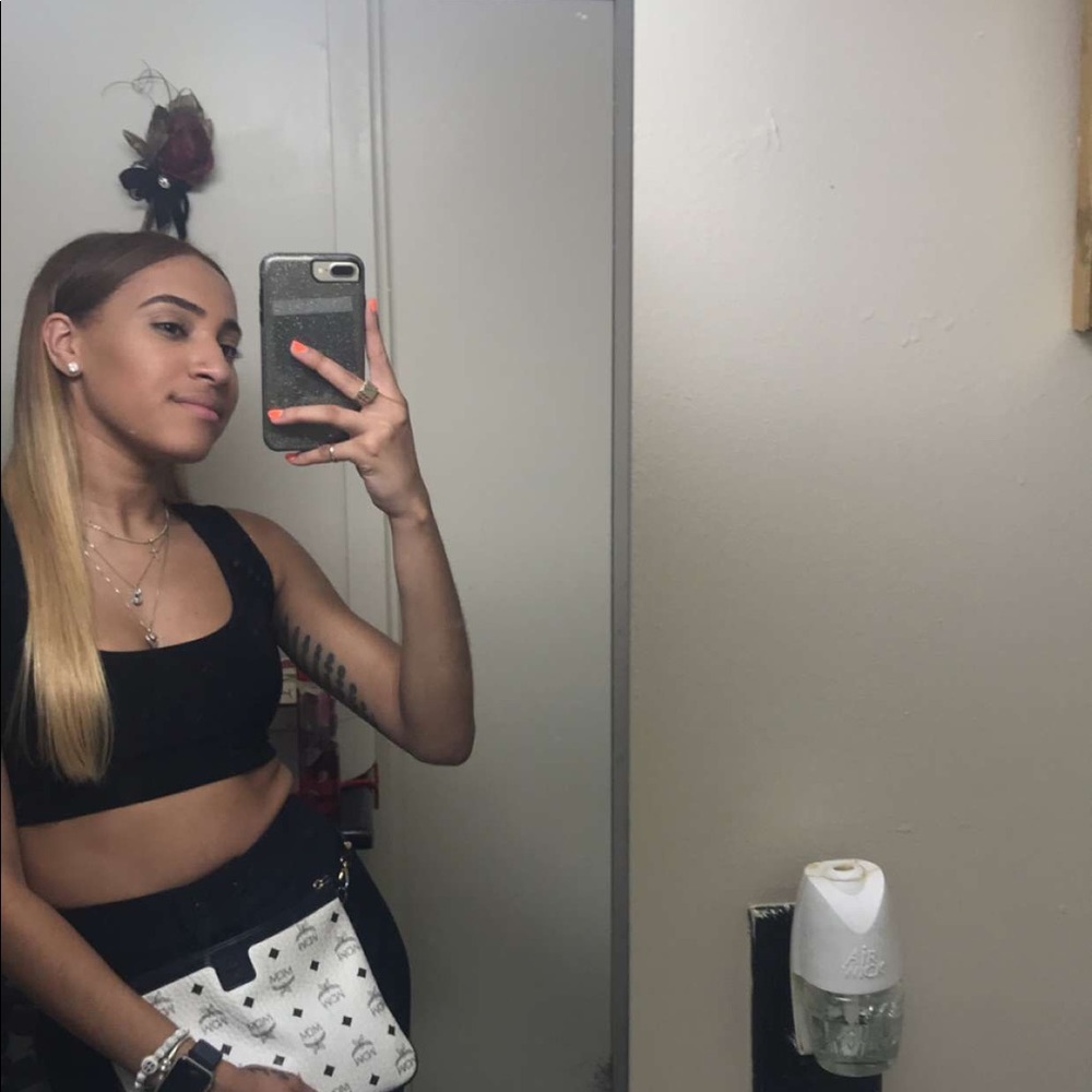 Meet your Posher, Madelyn